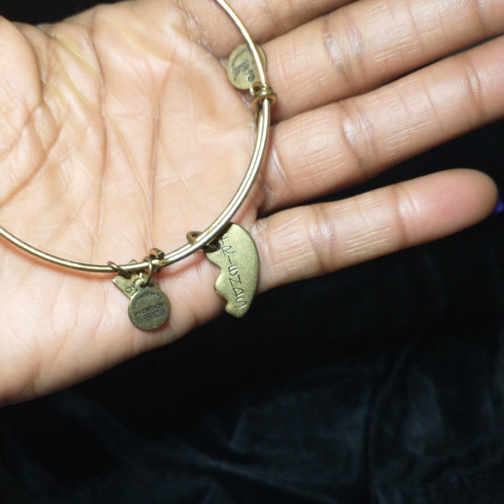 Women's Alex and Ani best friend bracelet - Picture 6 of 8
